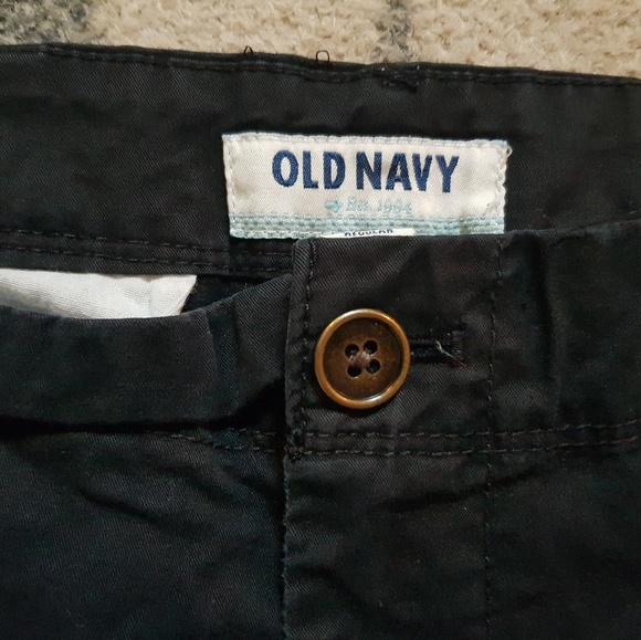 Old Navy Twill Shorts - Picture 3 of 7